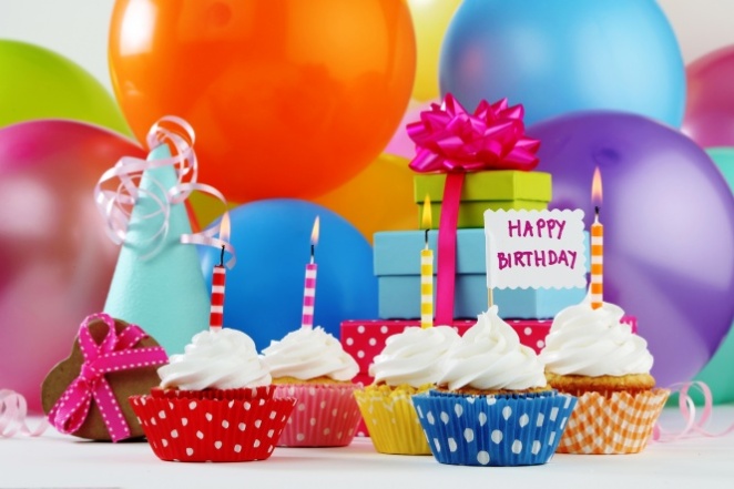 happy-birthday-cupcake-den-7026